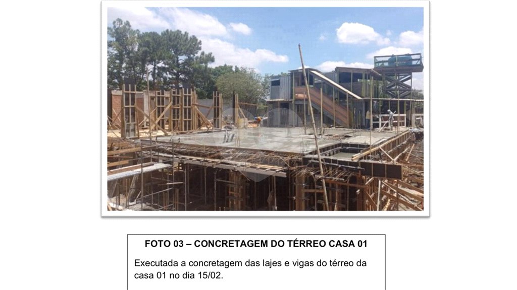 Casa à venda com 4 suítes no condomínio Casa Jardim Paineiras, São Paulo - SP