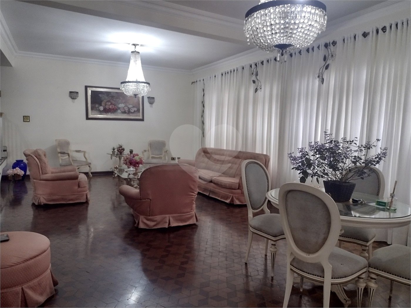 Sobrado à venda com 6 quartos, sendo 1 suíte, em Vila Medeiros, São Paulo, SP
