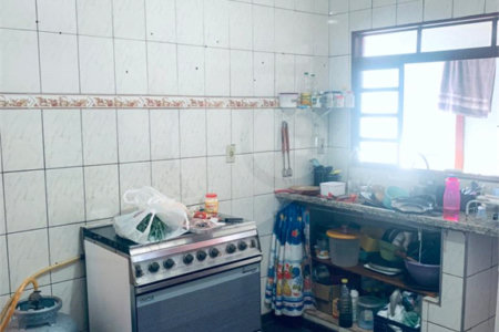 CASA TERREA NO JARDIM TANGARA