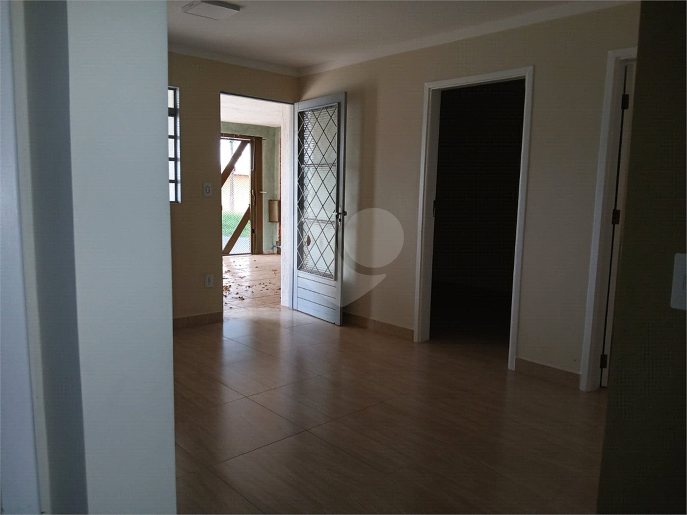 Casa à venda no Jardim Nova São Carlos.
