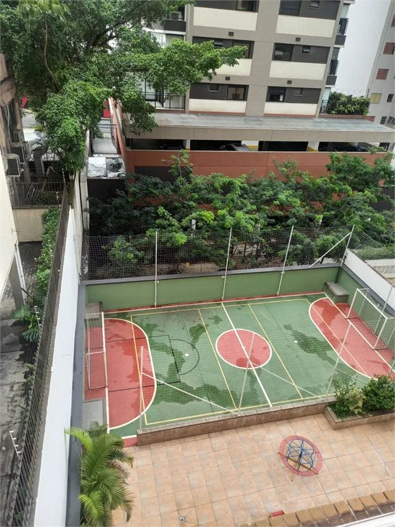 Apartamento à venda com 3 quartos, sendo 1 suíte, em Pinheiros, São Paulo, SP