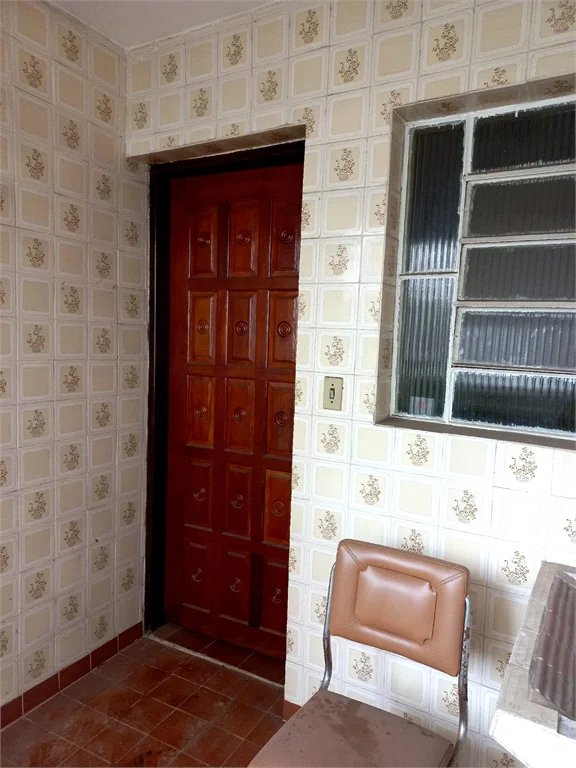 Sobrado à venda com 3 quartos, sendo 1 suíte, em Vila Lageado, São Paulo, SP