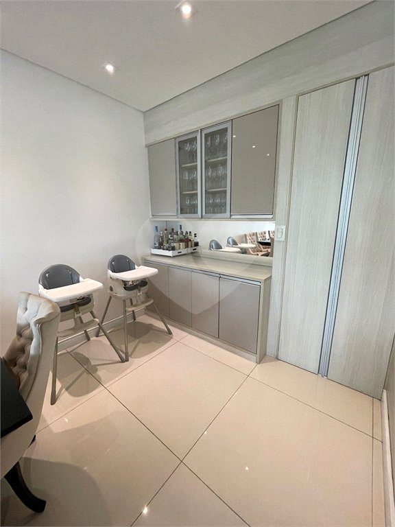 Apartamento à venda com 3 suítes em Brooklin Paulista, São Paulo, SP