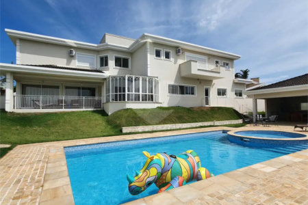 Casa à venda com 5 quartos, sendo 4 suítes, no condomínio Sol Vinhedo, Vinhedo - SP