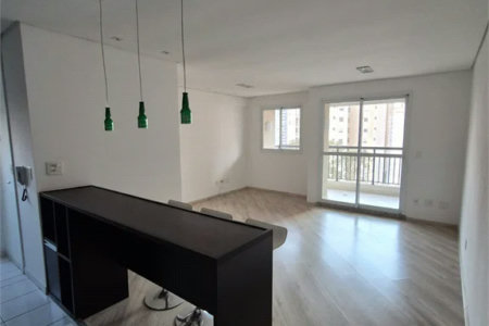 Apartamento à venda com 2 quartos, sendo 1 suíte,  em Vila Andrade, São Paulo, SP