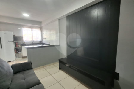 Apartamento à venda com 1 quarto em Aparecidinha, Sorocaba, SP