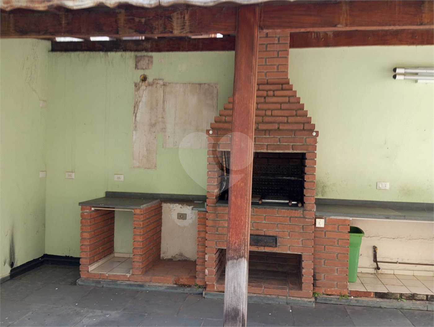 Casa à venda com 3 quartos, sendo 1 suíte, em Vila Nivi, São Paulo, SP