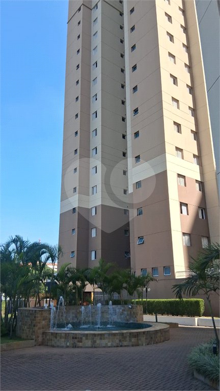 Apartamento à venda com 3 quartos, sendo 1 suíte, em Jardim Tupanci, Barueri, SP