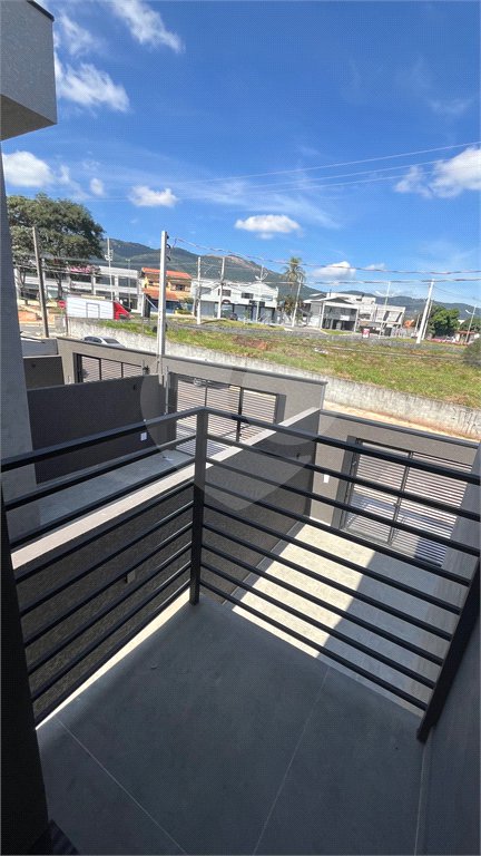 Sobrado para alugar com 3 quartos, sendo 1 suíte, em Vila Petrópolis, Atibaia, SP
