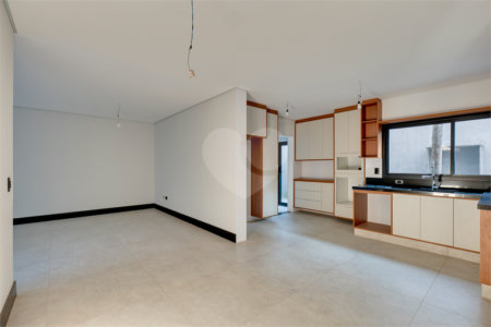 Casa à venda com 4 suítes no condomínio Reserva Robélia, São Paulo - SP