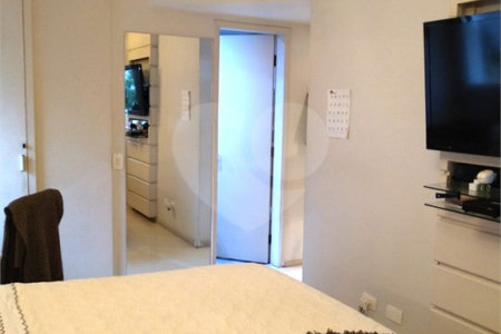Apartamento à venda com 3 quartos, sendo 1 suíte, em Jardim Paulista, São Paulo, SP