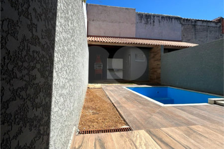 Casa Térrea à venda com 2 quartos, sendo 1 suíte,  em Jardim Imperial, Atibaia, SP