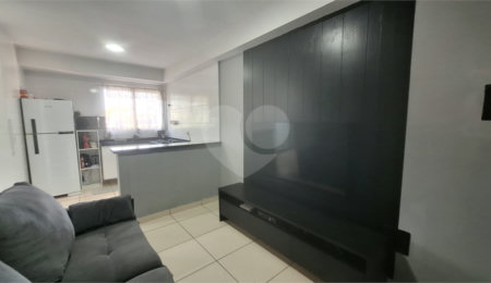 Apartamento à venda com 1 quarto em Aparecidinha, Sorocaba, SP