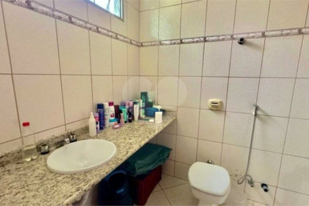 Casa à venda com 3 quartos, sendo 1 suíte, no condomínio San Siro, Jundiaí - SP