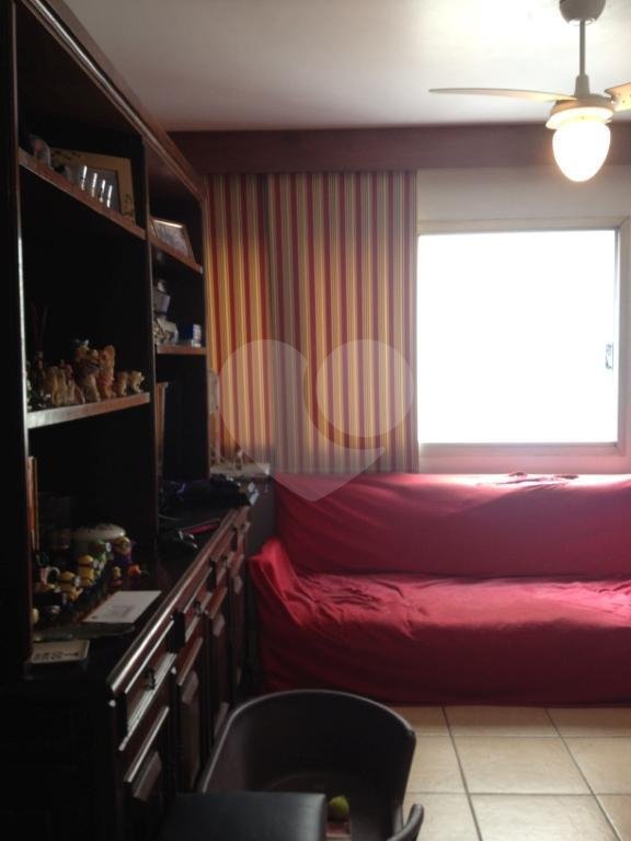 Apartamento à venda com 3 quartos, sendo 1 suíte,  em Indianópolis, São Paulo, SP
