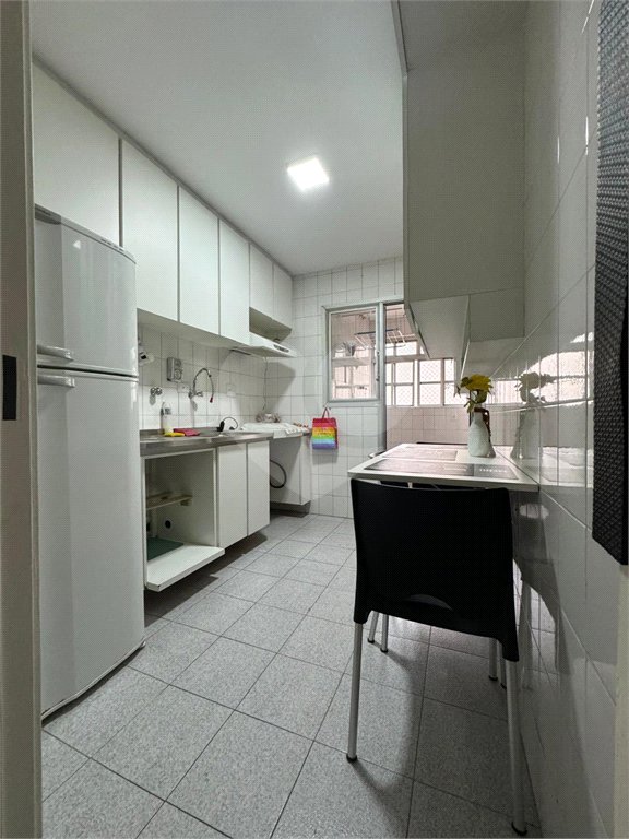 Apartamento à venda com 1 quarto em Indianópolis, São Paulo, SP