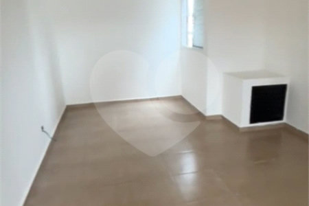 Kitnet para alugar com 1 quarto em Ferreira, São Paulo, SP