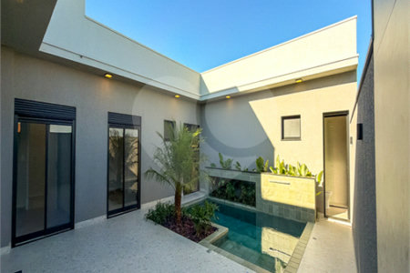 Casa à venda com 3 suítes no condomínio Jardim Residencial Dona Maria Candida, Indaiatuba - SP