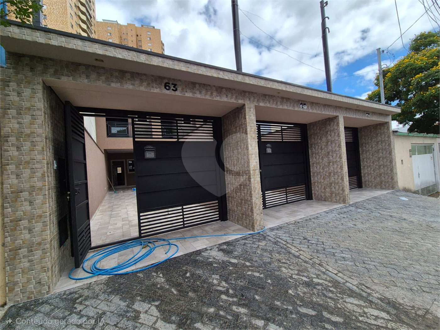 Sobrado à venda com 2 suítes em Vila Polopoli, São Paulo, SP