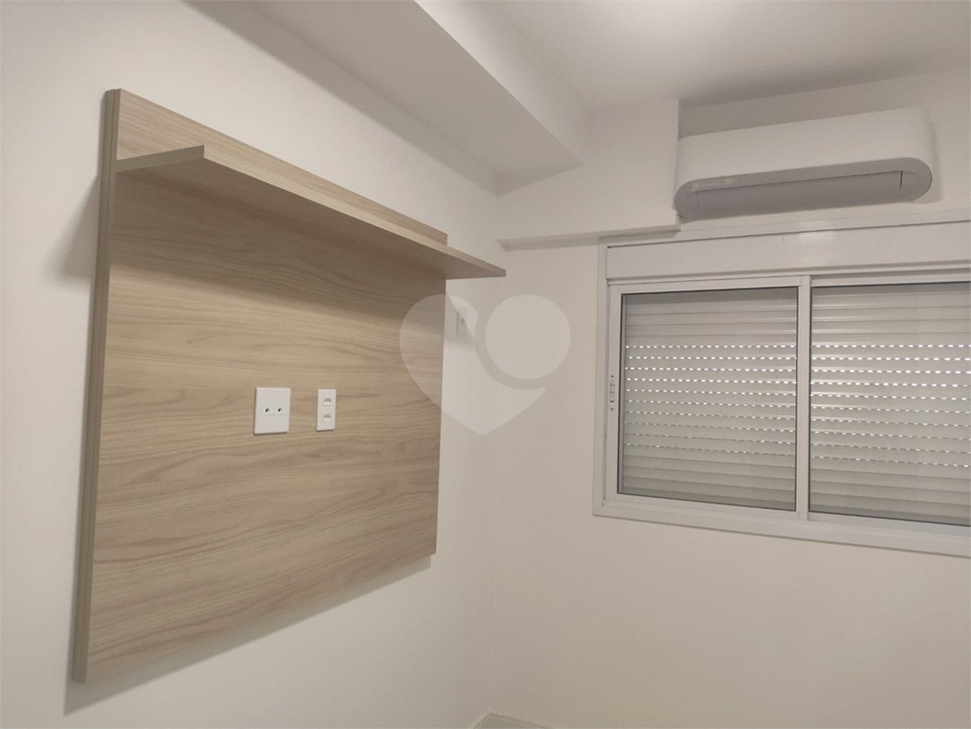 Apartamento à venda com 2 quartos, sendo 1 suíte,  em Vila Nova Mazzei, São Paulo, SP
