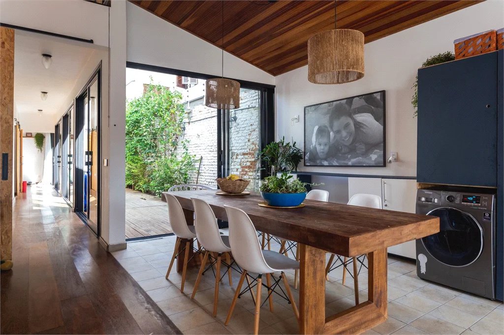 Casa Térrea à venda com 3 quartos, sendo 2 suítes, em Vila Ipojuca, São Paulo, SP