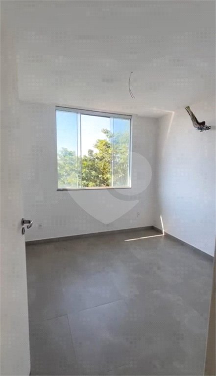 Casa à venda com 4 quartos, sendo 2 suítes, no condomínio Residencial Green Ville, Rio de Janeiro - RJ