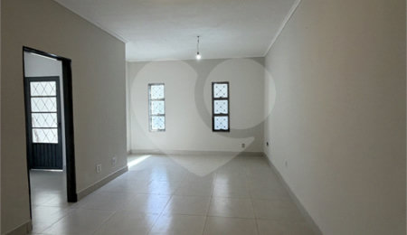 Casa à venda com 3 quartos, sendo 1 suíte,  em Vila Virgínia, Ribeirão Preto, SP