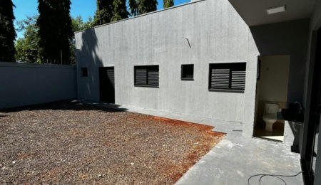 Casa à venda com 3 quartos, sendo 1 suíte,  em Santos Dumont, Três Lagoas, MS