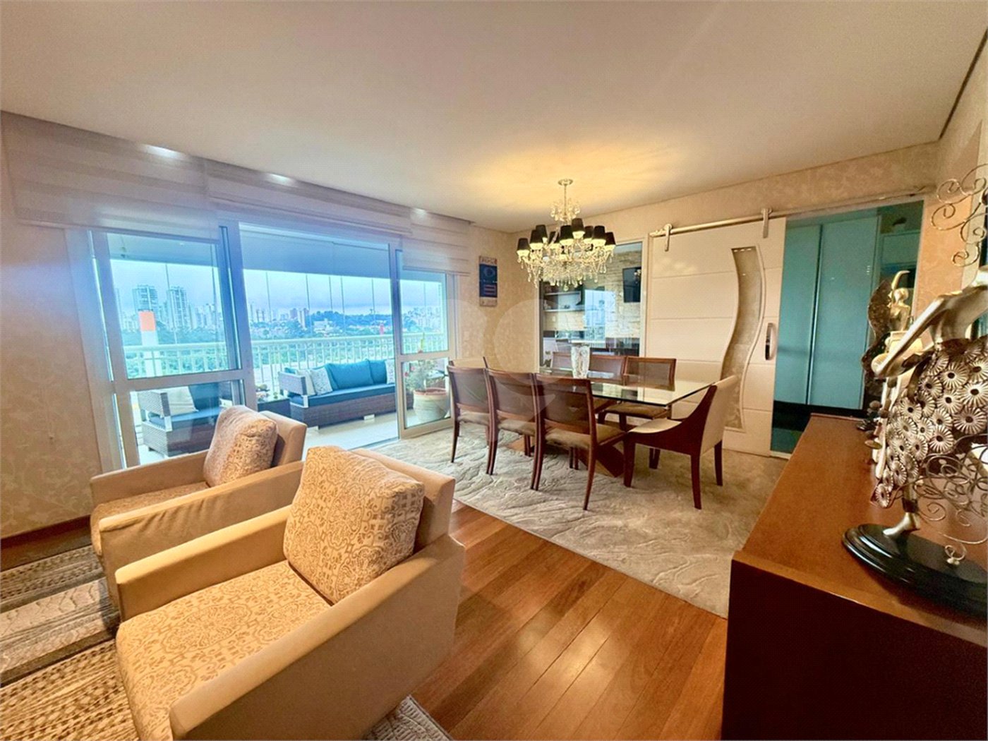 Apartamento à venda com 3 suítes em Campo Grande, São Paulo, SP