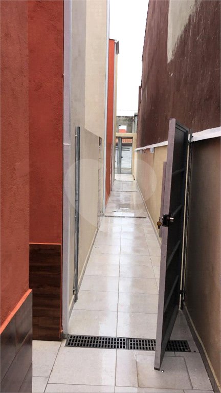 Casa à venda com 8 quartos no condomínio Quaresmeira, Suzano - SP