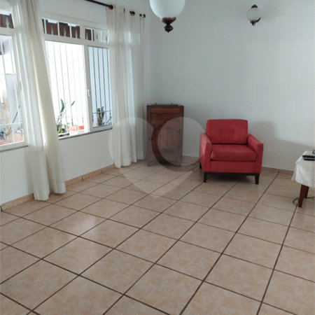 Sobrado à venda com 3 quartos, sendo 1 suíte, em Vila Mascote, São Paulo, SP