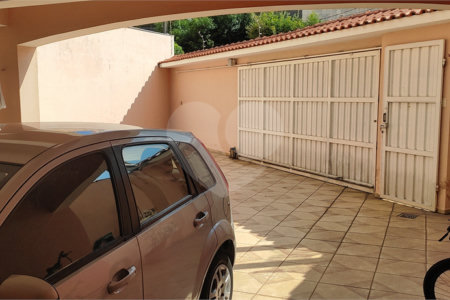 Sobrado à venda com 3 quartos, sendo 1 suíte, em Vila Almeida, Indaiatuba, SP