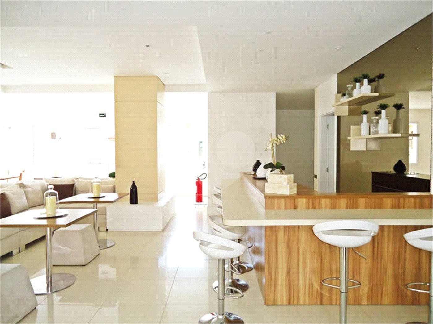 Apartamento à venda com 3 suítes em Santa Teresinha, São Paulo, SP