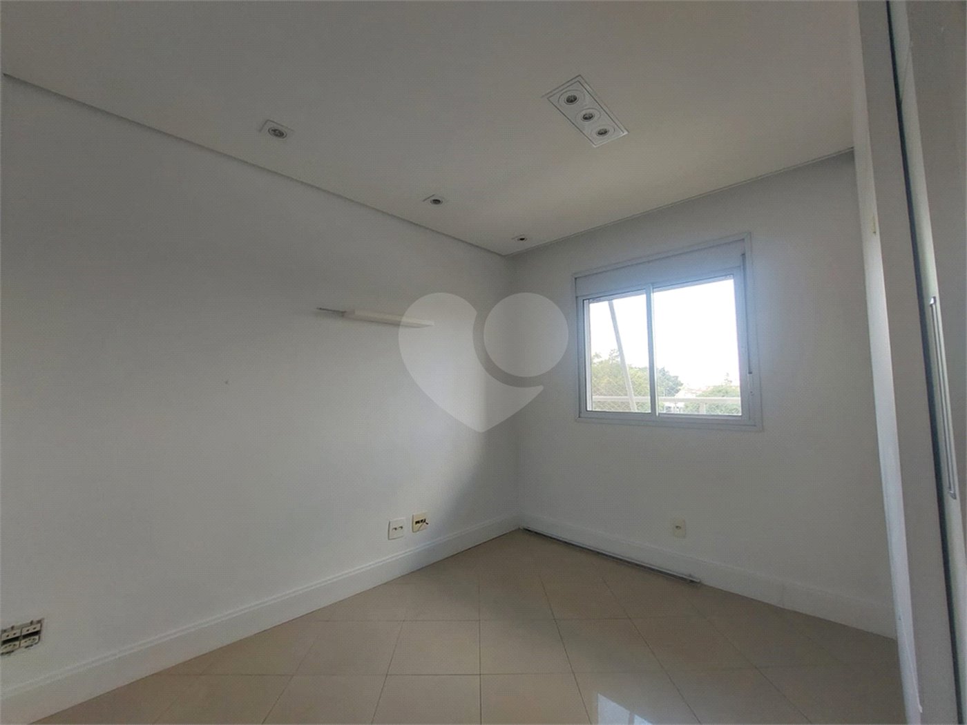 Apartamento à venda com 3 quartos, sendo 1 suíte,  em Vila Leopoldina, São Paulo, SP
