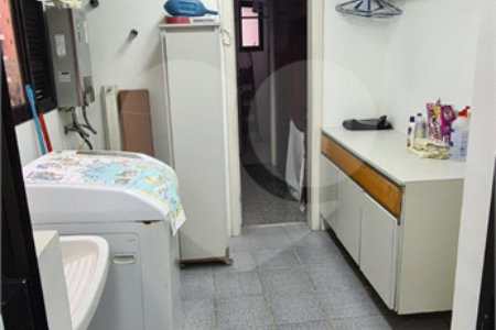 Apartamento à venda com 3 quartos, sendo 1 suíte,  em Indianópolis, São Paulo, SP