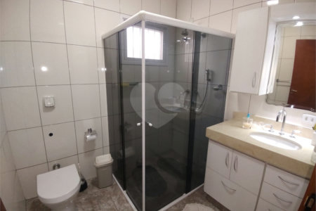 Casa à venda com 3 suítes no condomínio Morada das Hortênsias, São Paulo - SP