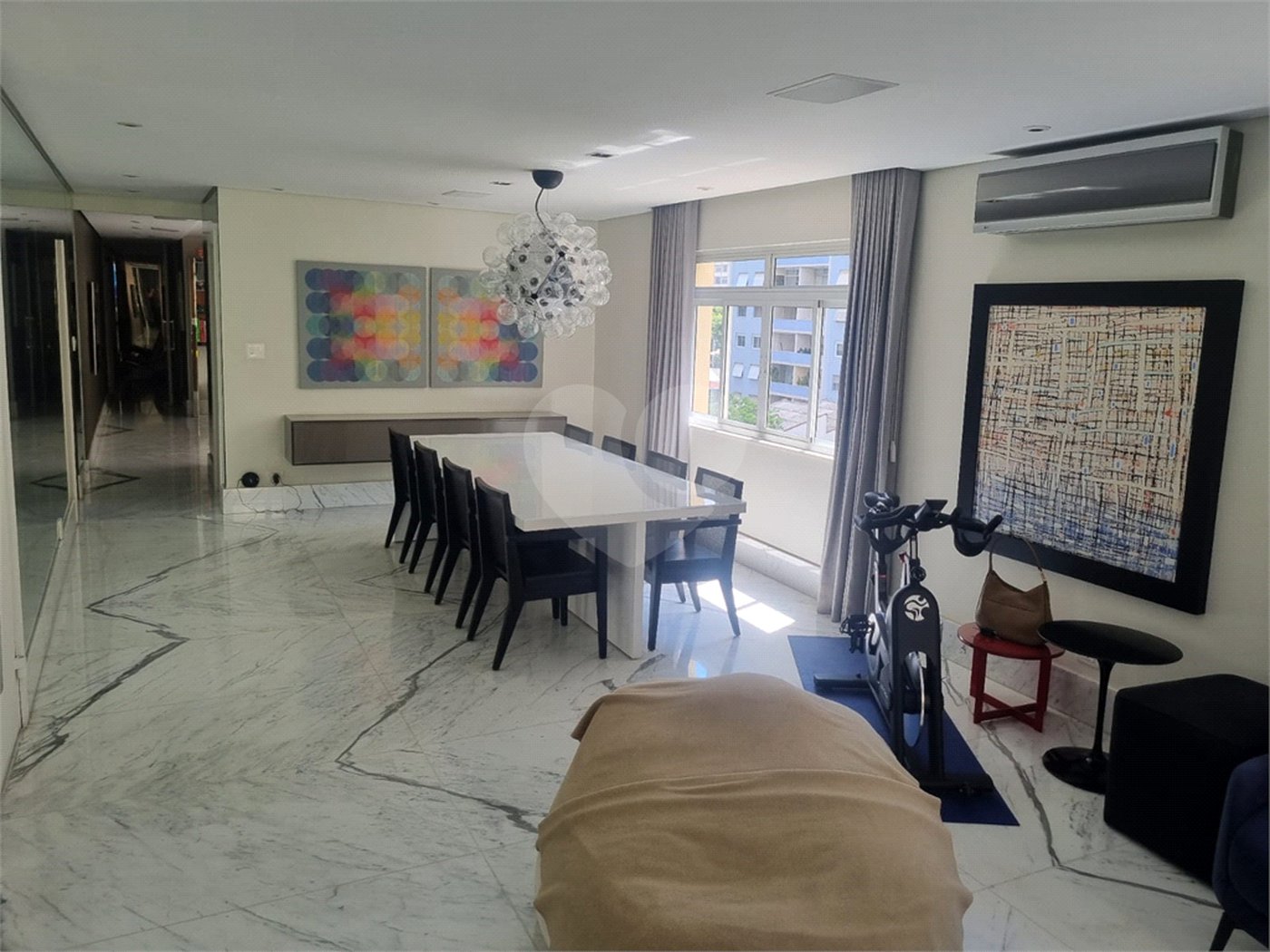 Apartamento à venda com 2 suítes em Cerqueira César, São Paulo, SP