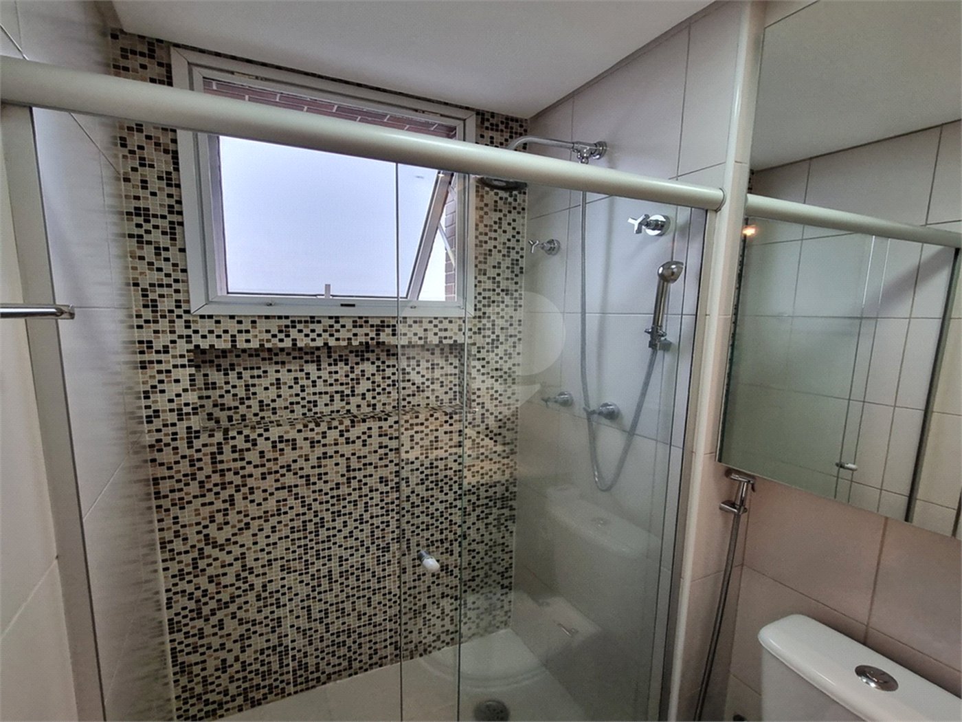 Apartamento à venda com 2 quartos, sendo 1 suíte, em Santa Teresinha, São Paulo, SP