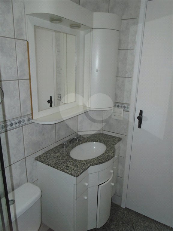 Apartamento à venda com 3 quartos, sendo 1 suíte, em Vila Oliveira, Mogi das Cruzes, SP