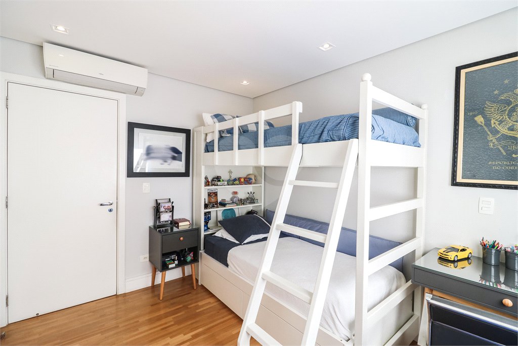 Apartamento à venda com 3 suítes em Perdizes, São Paulo, SP