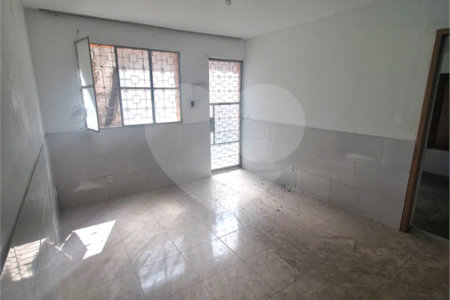 Casa à venda com 5 quartos em Campo Grande, Rio de Janeiro, RJ