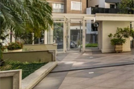 Apartamento à venda com 3 quartos, sendo 1 suíte,  em Santa Cecília, São Paulo, SP