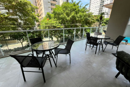 Cobertura com 3 dormitórios à venda, 270 m² por R$ 2.890.000,00 - Barra Funda - Guarujá/SP