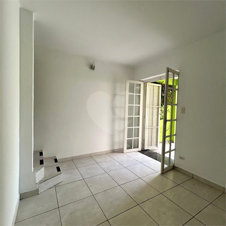 Sobrado à venda com 2 quartos em Barra Funda, São Paulo, SP