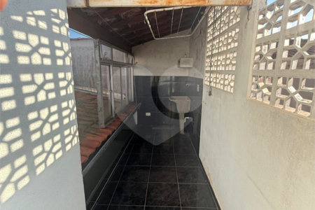 Sobrado à venda com 3 quartos, sendo 1 suíte,  em Vila Santo Antônio, São Paulo, SP