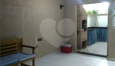 Casa à venda com 3 quartos, sendo 2 suítes,  no condomínio Palmas do Tremembé, São Paulo - SP