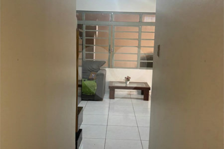 Casa Térrea à venda com 3 quartos em Campos Elíseos, Ribeirão Preto, SP