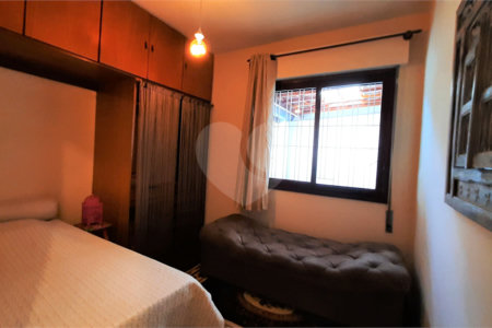 Casa Térrea à venda com 4 quartos, sendo 2 suítes, em Santo Amaro, São Paulo, SP