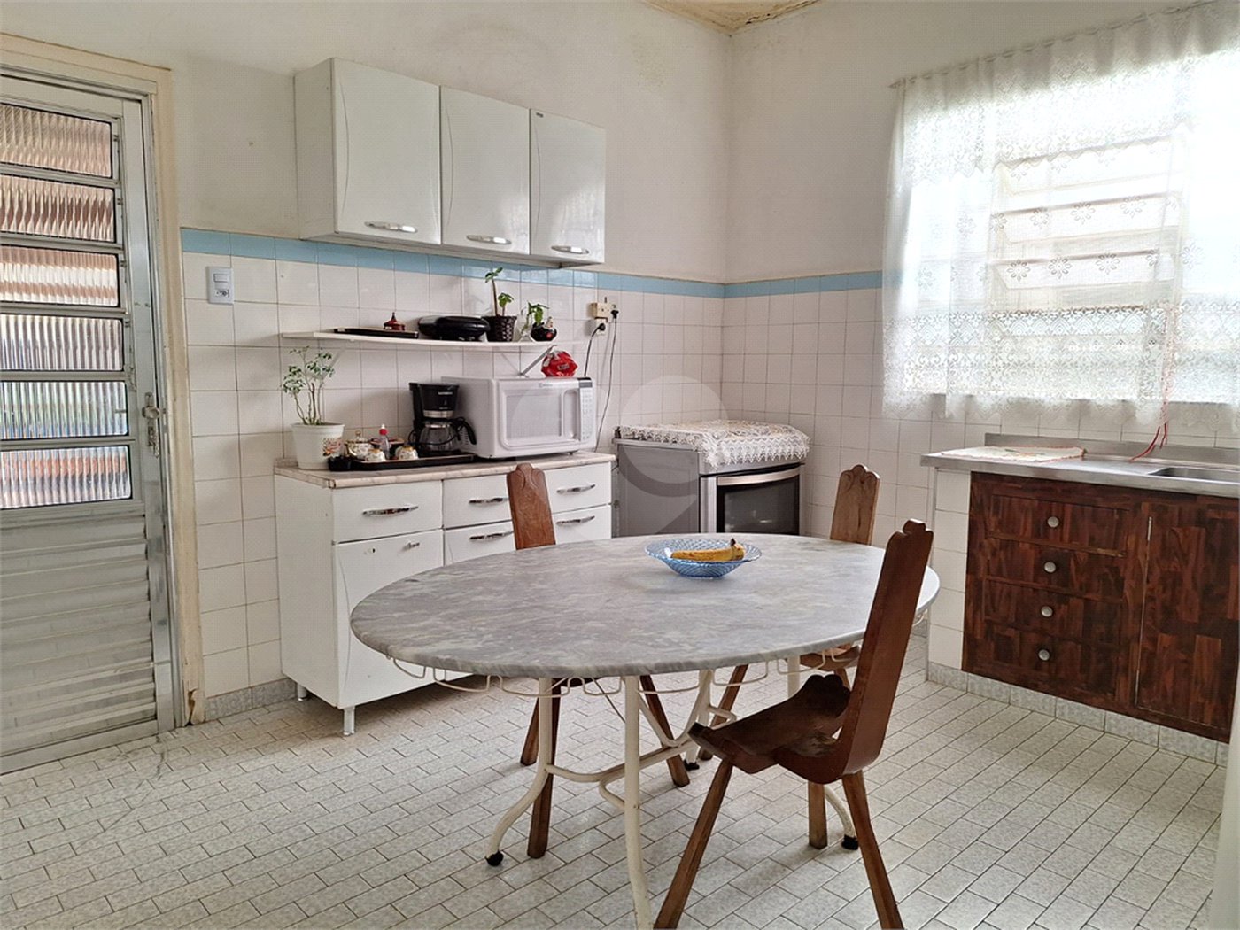 Casa à venda com 2 quartos no Centro, Vinhedo, SP
