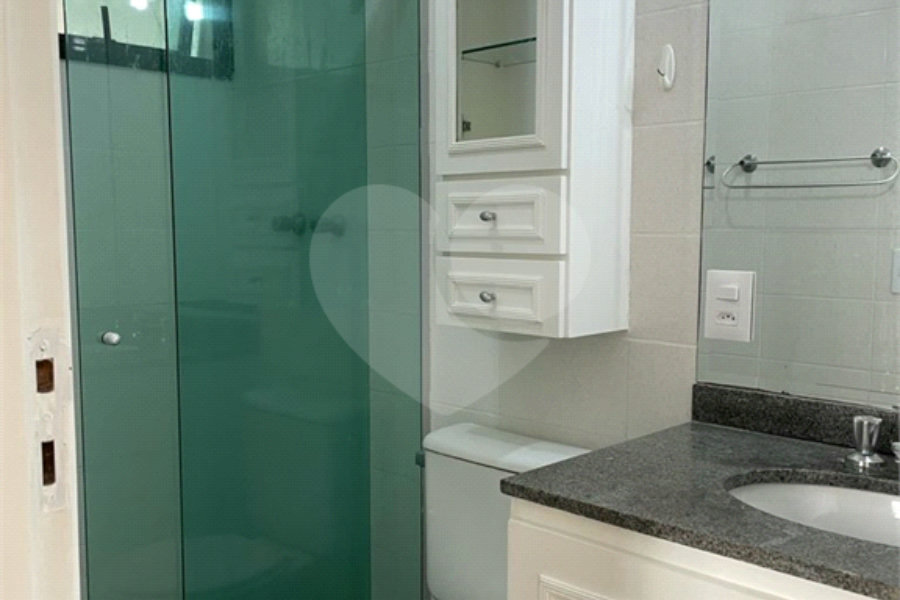 Apartamento à venda com 3 quartos, sendo 1 suíte, em Morumbi, São Paulo, SP
